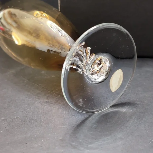 VGT,Amber Glass Vase with Twisted Clear Pedestal Base. - Picture 5 of 8